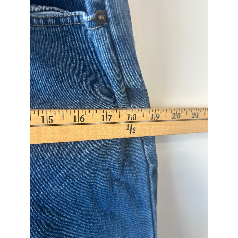 Vintage Mens Straight Leg Denim Jeans Medium Wash Blue Five Pocket Rugged 37x30 - Picture 8 of 12